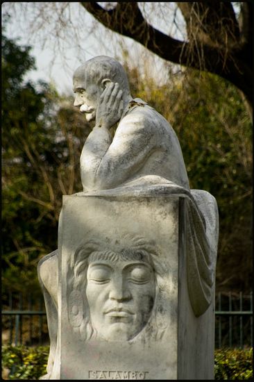 Le penseur du jardin - Palais Longchamp