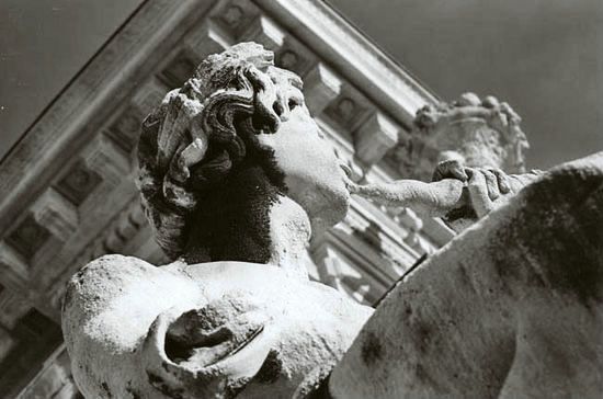 Statue du Palais Longchamp